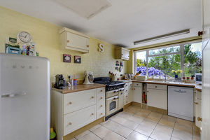 Photo 24- click for photo gallery